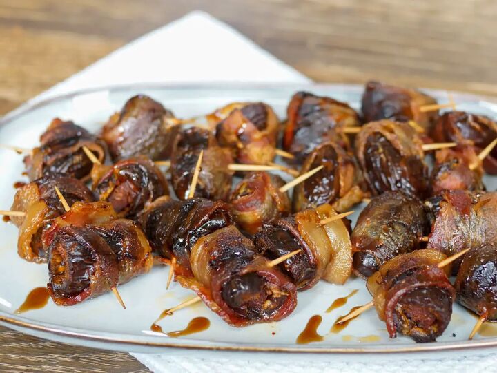 grilled bacon wrapped dates devils on horseback, Spanish tapas style dates wrapped in bacon
