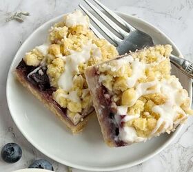 Watch out, blueberry pie—this recipe for crumb bars is trying to be your replacement!