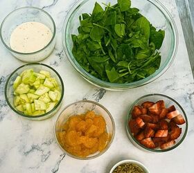 strawberry spinach salad