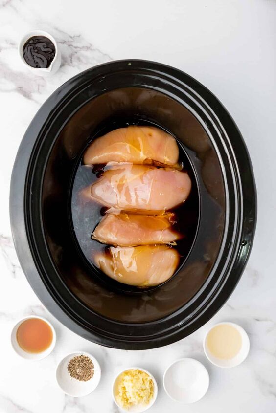 Slow Cooker Honey Garlic Chicken | Foodtalk