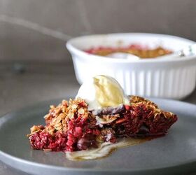 apple and berry crumble with healthy crumble topping, apple and berry cobbler with ice cream