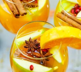 PEAR AND APPLE CIDER SANGRIA