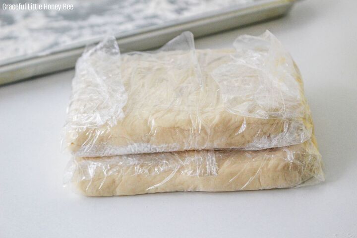 easy apple pie bars from scratch, Pie crust wrapped in plastic