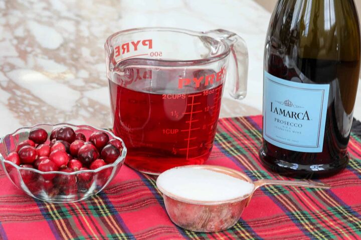 cranberry mimosa, ingredients for cranberry mimosa