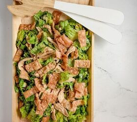 <b>Our dinner suggestion:</b> Easy crispy wonton chicken salad