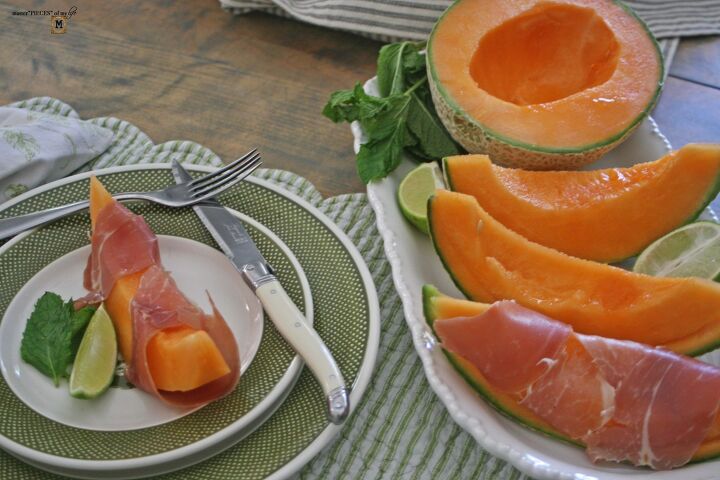 prosciutto and melon served 3 ways, melon and prosciutto wedges