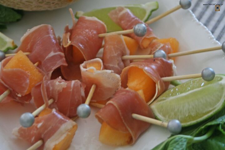 prosciutto and melon served 3 ways, melon and prosciutto skewers