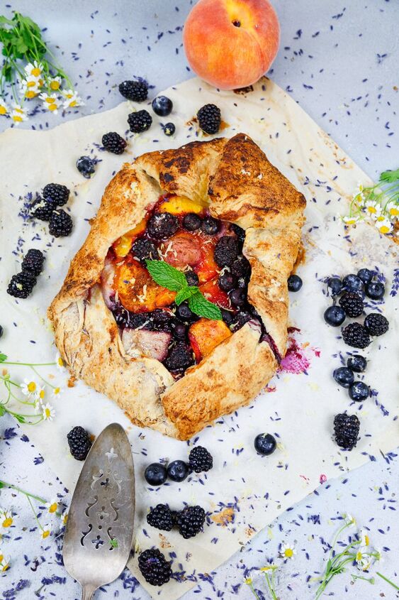 peach galette with puff pastry, Blackberry Peach Galette