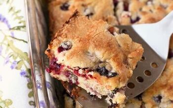 Blueberry Christmas Cake