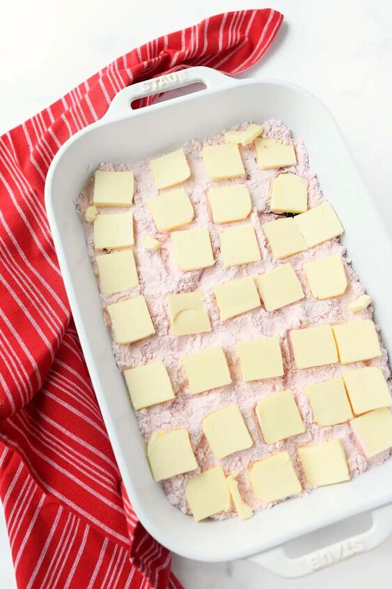 strawberry cherry dump cake, Butter pats over pink cake mix