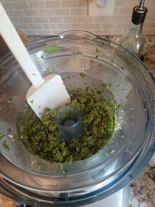deliciously nutty making pesto with cashews instead of pine nuts, Pesto made with cashews