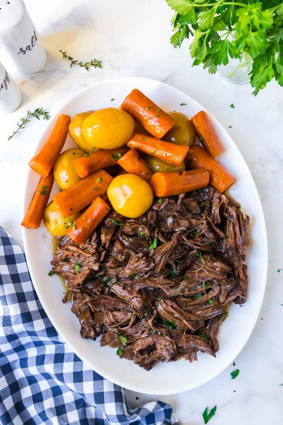 mississippi pot roast with potatoes and carrots crock pot, Old Fashioned Pot Roast