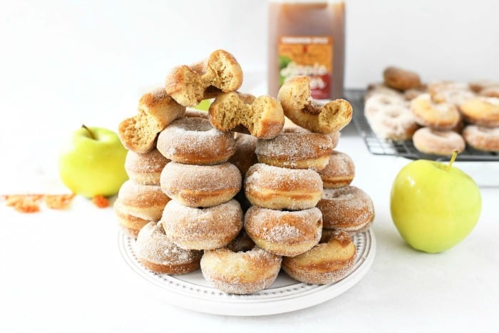 baked apple cider donuts, Apple Cider Sugar Donuts with an apple and cider