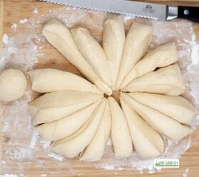 easy homemade dinner rolls recipe, dinner rolls dough pieces