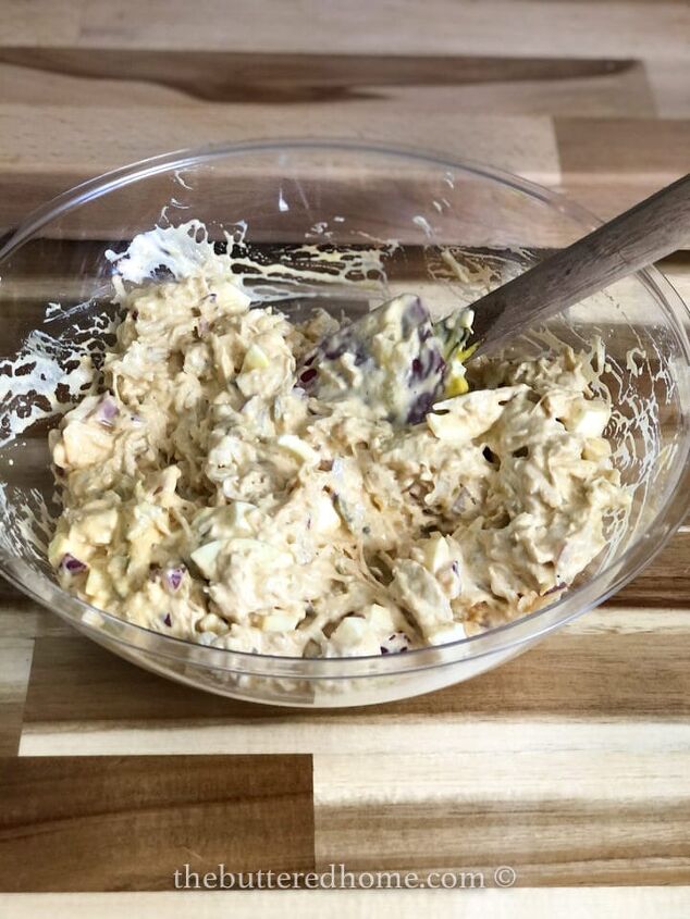 southern dill chicken salad, mix well