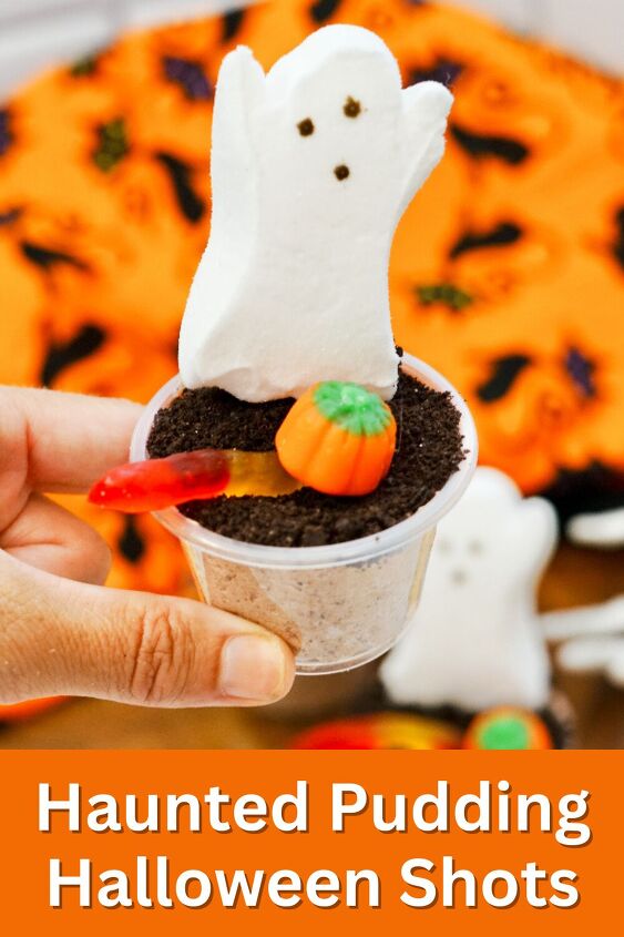 spooktacular halloween jello shots for your spooky celebrations, These haunted pudding Halloween shots are the perfect addition to your Halloween party Here is how to make them for your guests