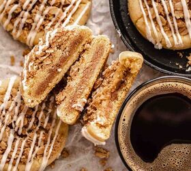 These treats taste just like coffee cake in cookie form!