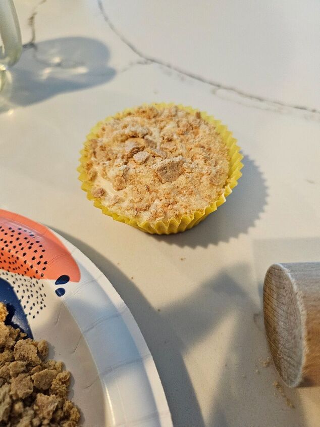 brown sugar cupcakes from scratch with survivor or beach theme