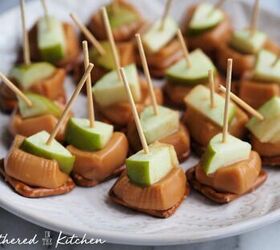 This simple recipe combines all of our favorite parts of fall into one DELICIOUS (and easy!) appetizer