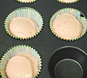 strawberry margarita cupcakes, Cupcake pan with liners filled with cake mixture