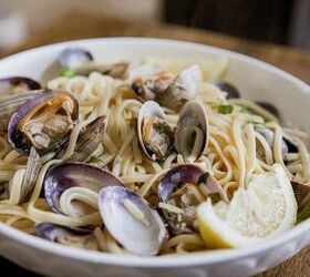 <b>Our dinner suggestion:</b> Clam linguine