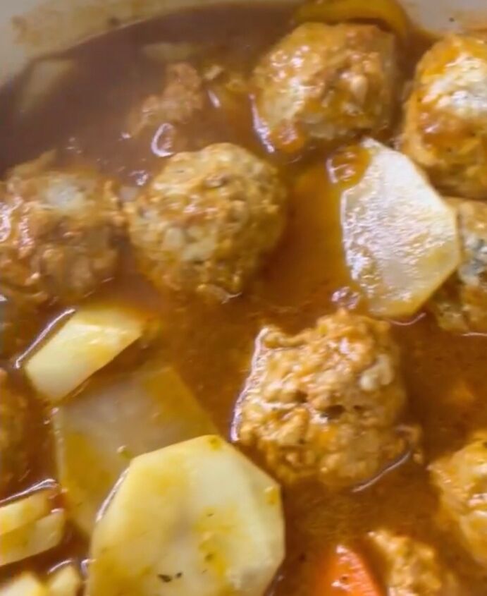 albondigas guisada