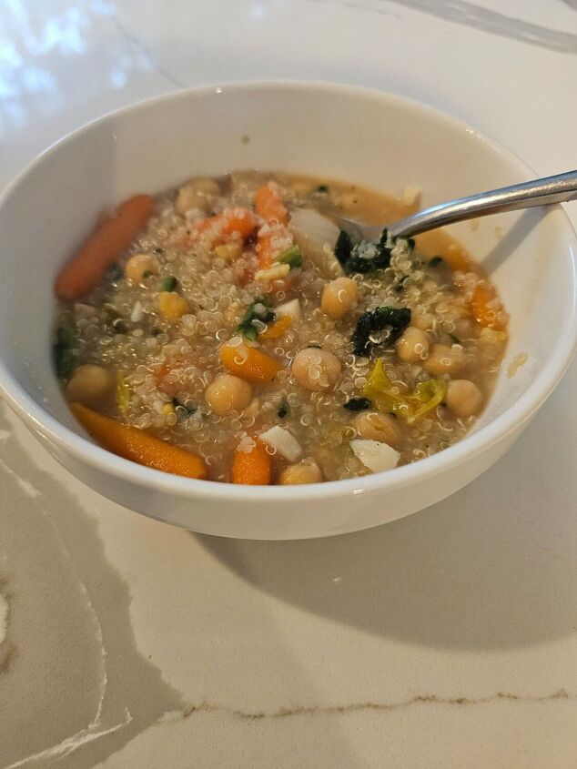 vegan quinoa soup