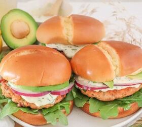fresh salmon burgers with easy lemon dill sauce, Fresh Salmon Burgers