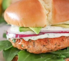 fresh salmon burgers with easy lemon dill sauce, Fresh Salmon Burgers