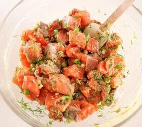 fresh salmon burgers with easy lemon dill sauce, Salmon burger ingredients mixed