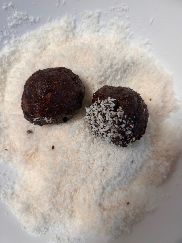 chocolate balls in coconut
