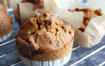 Vegan Pumpkin Muffins With a Twist - Delicious Crumble Topping!