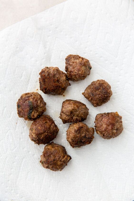 easy keto cast iron meatballs, cooked meatballs on paper towels