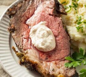 <b>Our dinner recommendation:</b> Christmas roast beef (the perfect holiday dinner)