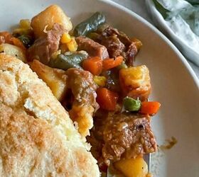 quick instant pot beef stew, A plate of beef stew with biscuits on it