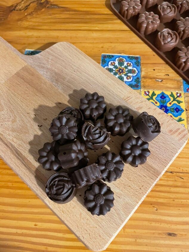 almond dark chocolate