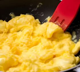 how to master the art of flavorful scrambled eggs