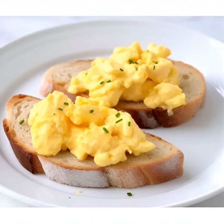 how to master the art of flavorful scrambled eggs