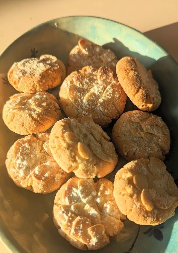 5 10 almond cookies
