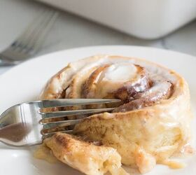 The fluffy, delicious cinnamon rolls to make if you don't have the time (or energy)