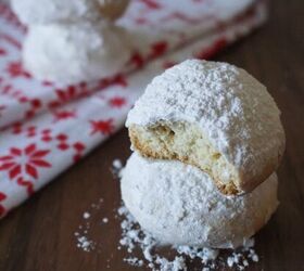 {gluten Free} Kourambiedes - Greek Christmas Cookies