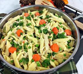 Your classic Alfredo pasta, but with a pop of something unexpected!