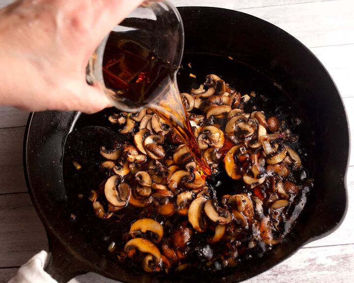 classic chicken marsala, Pouring the Marsala into the skillet