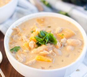 This easy white bean chili is full of all the things to keep you warm and cozy on a cold winter day