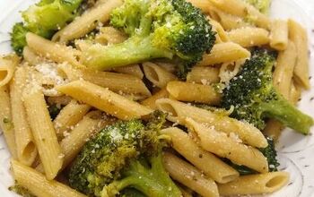 Whole Wheat Pasta Aglio E Olio With Broccoli