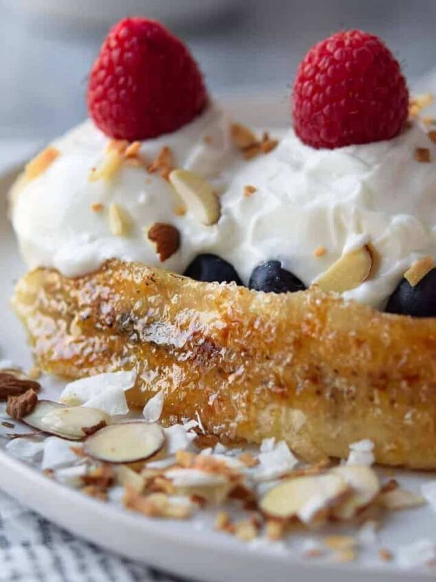 banana pecan muffins, Breakfast banana split with yogurt with fresh fruit and nuts