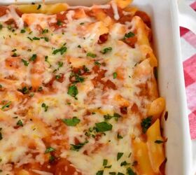 baked penne with ricotta easy 5 ingredient recipe, Baked Penne with Ricotta in a white baking dish with chopped parsley sprinkled on top