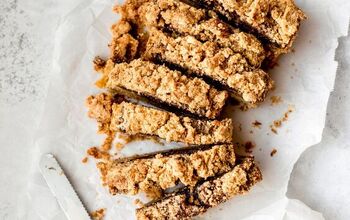Marble Banana Bread With Streusel Topping