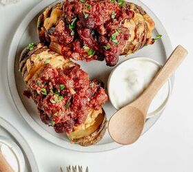 Loaded with flavor and a satisfying crunch, THIS is the crowd-pleasing chili recipe you've been waiting for!