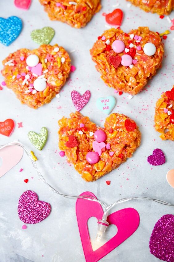 easy crispy cornflake cookies for valentine s day, heart shaped crispy cornflake cookies topped with M M s and Valentine s Day sprinkles